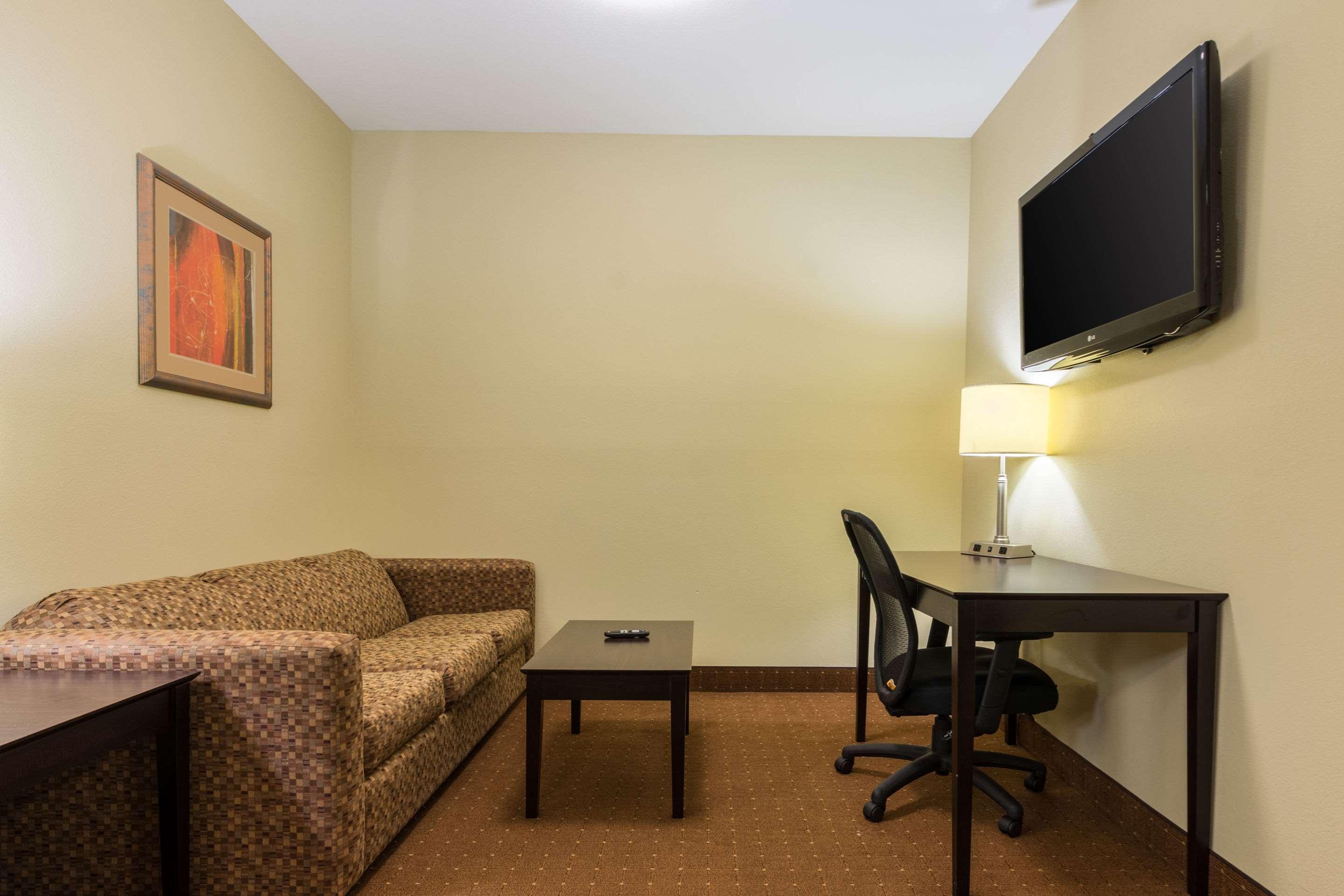 Comfort Inn & Suites Scott-West Lafayette Экстерьер фото
