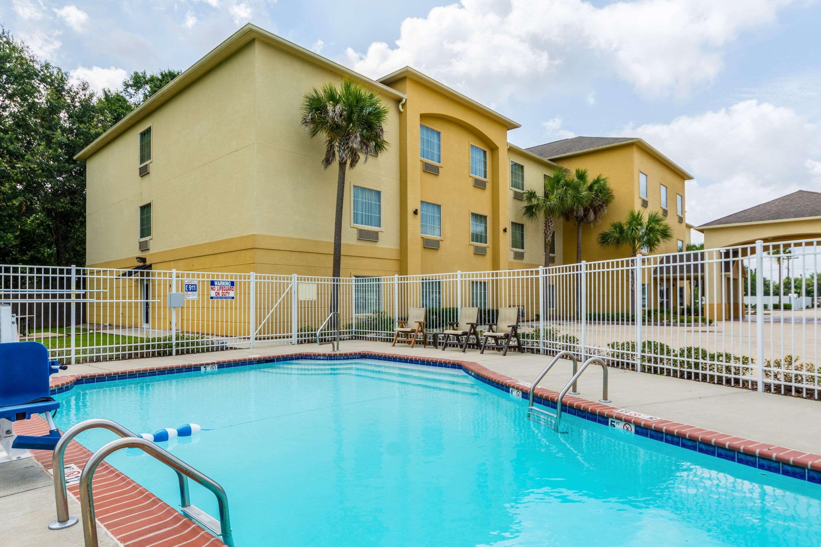 Comfort Inn & Suites Scott-West Lafayette Экстерьер фото